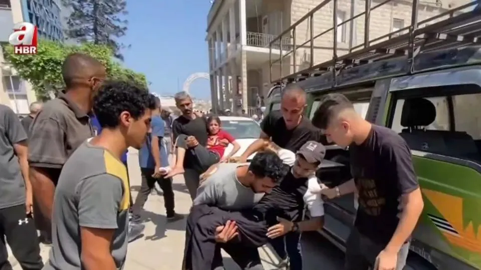 Irkçı yahudiler yardım TIR’larını engelledi