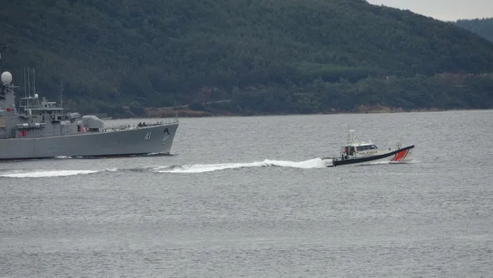 Son dakika: Bulgar savaş gemisi 'Drazki' Çanakkale Boğazı'ndan geçti - 3