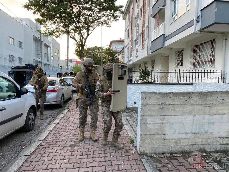 Ankara merkezli 8 ilde uyuşturucu çetesine 'süpürme' operasyonu: 75 gözaltı kararı 1