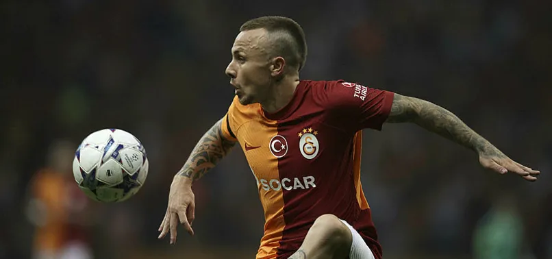 Angelino yeni takımı için İtalya'da! Aslan'ın yıldızı Roma'nın yolunu tuttu...