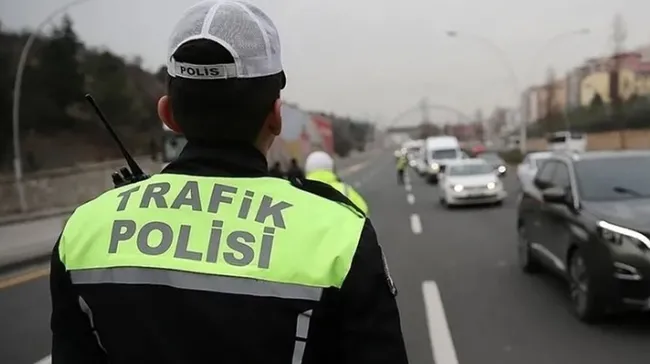 istanbullular-dikkat-uskudar-ve-sislide-yarin-bazi-yollar-trafige-kapatilacak-1715440714554.jpg İstanbullular dikkat: Üsküdar ve Şişli'de yarın bazı yollar trafiğe kapatılacak - 3