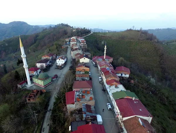 1618347491533.jpg Bir adımla iftar saati değişti! Karadeniz'de fıkra gibi olay - 2