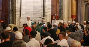 Aileler Gazze için sabah namazında bir araya geldi