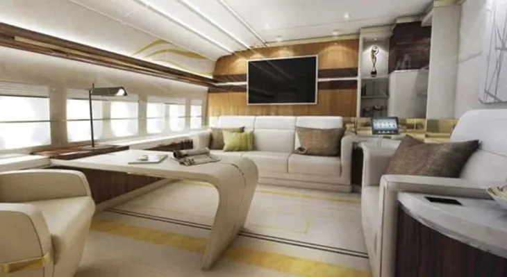 Katar’dan Trump’a gökyüzünde servet: Doha’nın hediye ettiği 747’nin ayrıntıları ortaya çıktı! Lüks için güvenliğini ikinci plana mı atacak?