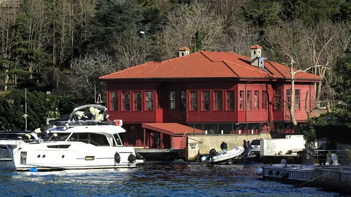 paparaya-yasa-disi-bahis-operasyonu-toplam-8-sirkete-el-konuldu-ilk-detaylar-a-haberde-1748326516493.jpg Sipahiler Ağası Mehmet Emin Ağa Yalısı (ahaber.com.tr)