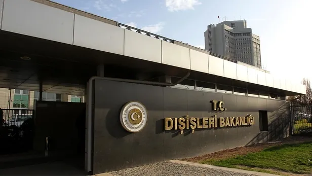 bakanlik-lise-mezunu-guvenlik-ve-sofor-alimi-yapacak-basvuru-sartlari-ve-detaylar-belli-oldu-1699512616753.jpg Bakanlık lise mezunu güvenlik ve şoför alımı yapacak! Başvuru şartları ve detaylar belli oldu! - 3