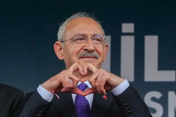 1691082047009.jpg İYİ Parti'de Kılıçdaroğlu eleştirileri dinmek bilmiyor: Siyasi ömrüne ömür katacak bir yoğun bakım ünitesi değiliz - 1