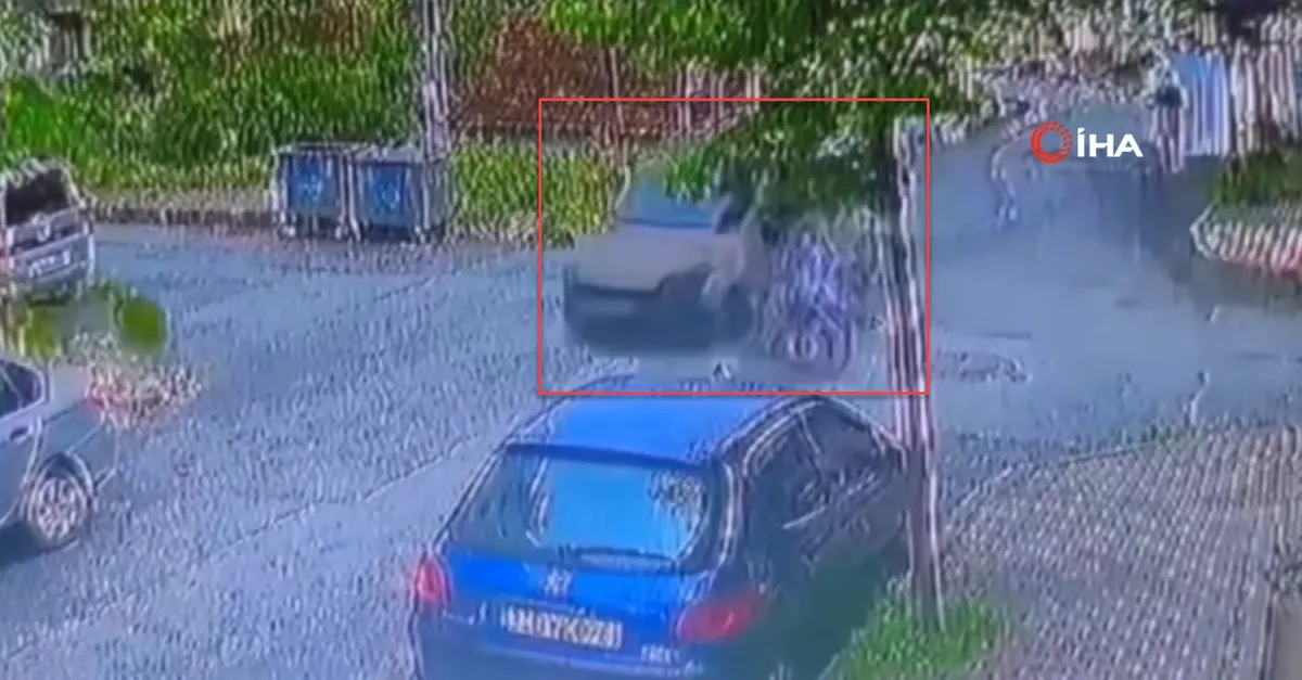 Sultangazi'de feci kaza kamerada