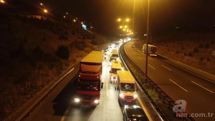 TEM Otoyolu’nda bayram trafiği! 30 kilometre boyunca...