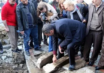 Toprağın altından Rize'nin eski meydanı çıktı!