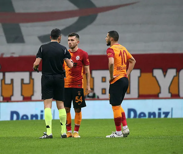 Son dakika: Süper Lig 16. hafta karşılaşması Galatasaray 0-0 Antalyaspor MAÇ SONUCU