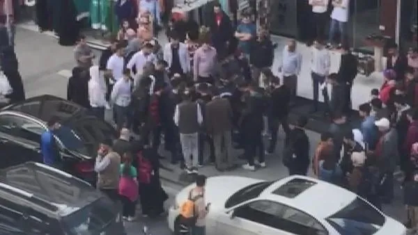 Arnavutköy'de vatandaştan tacizciye linç girişimi! Jandarma zor kurtardı - 1