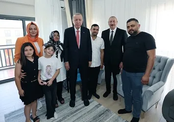 Başkan Erdoğan ve Aliyev'den depremzede aileye sürpriz ziyaret!