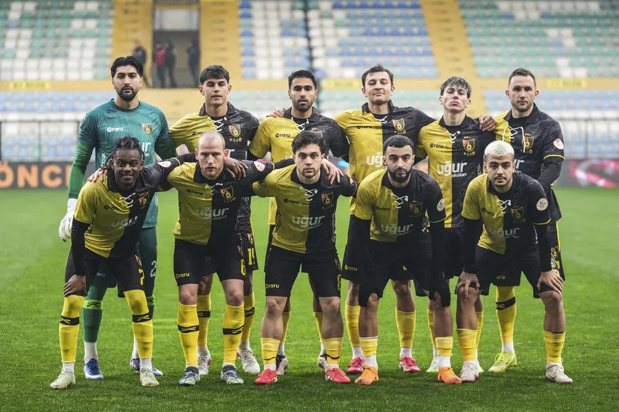 afrika-basinindan-osimhen-hakkinda-flas-iddia-kulup-patronu-oluyor-1774216660798.jpg Afrika basınından Osimhen hakkında flaş iddia! Kulüp patronu oluyor - 2