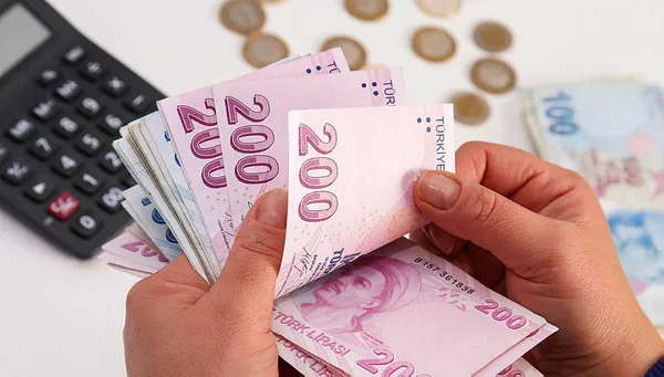 ucretsiz-izinde-olanlar-icin-yeni-firsat-en-az-2146-tl-alacaklar-1619308038648.jpg Ücretsiz izinde olanlar için yeni fırsat: En az 2.146 TL alacaklar - 1