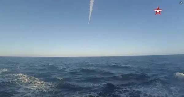 Rusya "Katil" füzeleri ateşledi! Dünya bu görüntüleri konuşuyor - 1