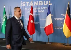 Bakan Hakan Fidan'dan kritik uyarı: İran'a yeni saldırı savaşı yaygınlaştırır!