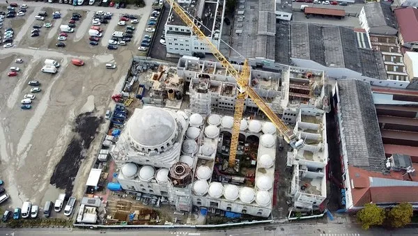 Fransa’da İslam düşmanlığı artıyor! Avrupa’nın en büyük camisine tehdit mektubu