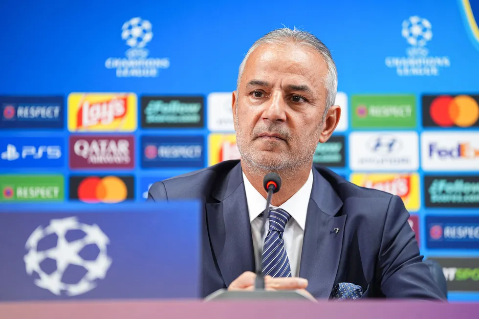 1789025396685.jpg Fenerbahçe Roma maçıyla Şampiyonlar Ligi'ne 18 yıl sonra geri dönüyor: Maç saat kaçta hangi kanalda? - 9