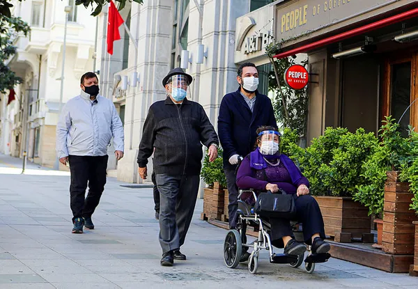 İsak Haleva'dan salgınla mücadeleye övgü: Başkan Erdoğan'ın uzağı görme yeteneği fevkaladenin üzerinde - 1