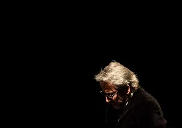 Can Dündar ve Cem Özdemir'e Türk tokadı