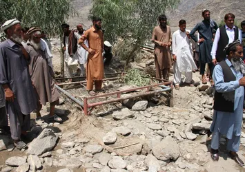 Sel Afganistan'ı vurdu: 16 kişi hayatını kaybetti