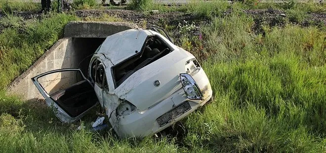 Sivas’ta otomobil devrildi: 2 ölü, 2 yaralı