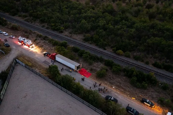ABD’nin Texas eyaletinde göçmen faciası! Terk edilmiş bir kamyonda ölü bulundular