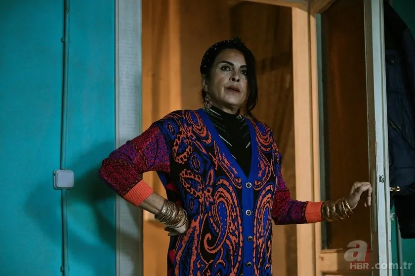 Nursel Köse paylaşımlarıyla sosyal medyayı salladı! Verdiği pozlarla gençlere taş çıkardı 5