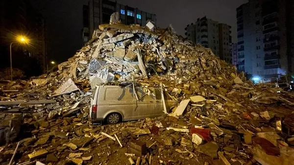 kahramanmaras-depreminde-cok-sayida-sporcu-da-hayatini-kaybetti-arama-kurtarma-calismalari-suruyor-1676017370647.jpg Kahramanmaraş depreminde çok sayıda sporcu da hayatını kaybetti! Arama kurtarma çalışmaları sürüyor