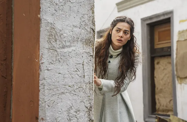 Aziz dizisi bu akşam var mı, yok mu? Aziz dizisi neden yok, final mi yaptı? 8 Nisan Show TV yayın akışı...