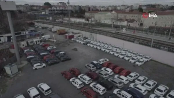 Son dakika: İstanbul’da dikkat çeken görüntü! Zeytinburnu'nda bir otopark dolusu sıfır araç - 5
