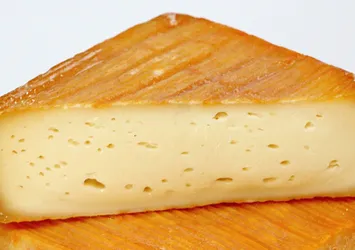 Dünyanın en kötü kokan peyniri! Kimse yanına yaklaşamıyor...