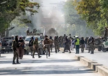 Kabil'de cuma namazı çıkışı bombalı saldırı: 4 can kaybı