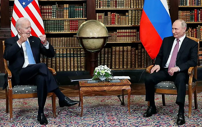 Son dakika: ABD Başkanı Joe Biden ile Rusya Devlet Başkanı Vladimir Putin Cenevre'de görüştü - 13