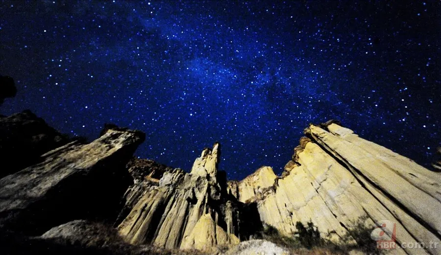 Bugün gökyüzüne bakmayı unutmayın! Perseid meteor yağmuru saat kaçta izlenecek? Türkiye'de nereden görülecek? 4