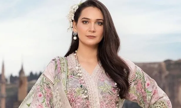 Gönül Dağı'na biri geliyor, biri gidiyor! Ayrılık kervanına o da katıldı! Gönül Dağı'nın Dilek'i Gülsim Ali'den sonra Berfin Kaymaz da...