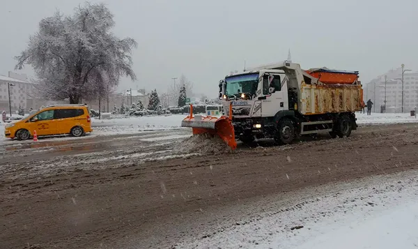 Son dakika: Bursa-Ankara yolu kardan kapandı! İstanbul'a gelişte uzun kuyruk - 3