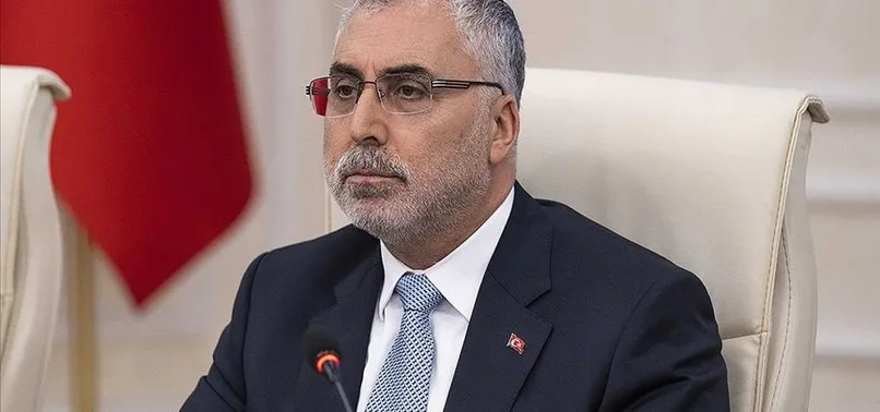 Bakan Vedat Işıkhan tarih vererek duyurdu: Ev hanımlarına emeklilik hakkı…