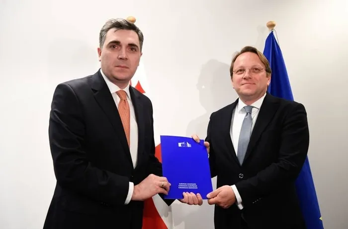 AB: Moldova ve Gürcistan ile üyelik süreci başlatıldı - 1