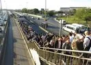 Altunizade metrobüs durağında izdiham |Video