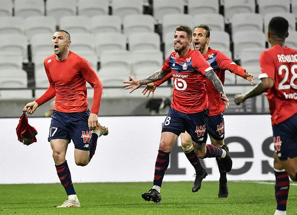 Burak Yılmaz Ligue 1’i sallıyor! Kral mucize geri dönüşün kahramanı oldu