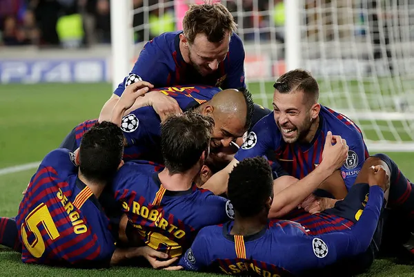 UEFA Şampiyonlar Ligi: Barcelona: 3 - Liverpool: 0 - 3