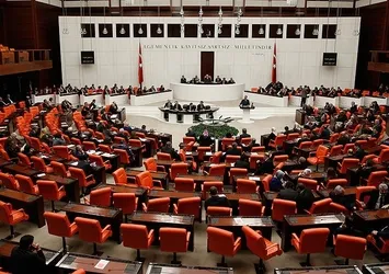 TBMM'de 383 saatlik görüşme