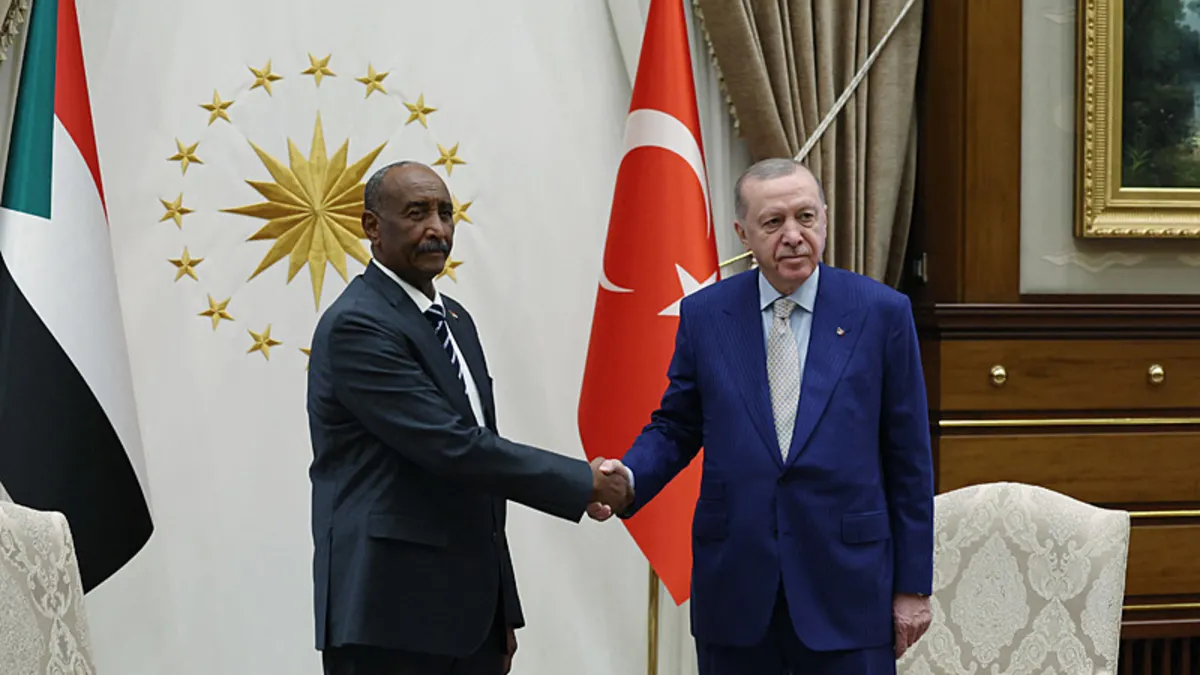 Sudan lideri el-Burhan'dan Türkiye’ye teşekkür: “Tarihi ve kardeşçe