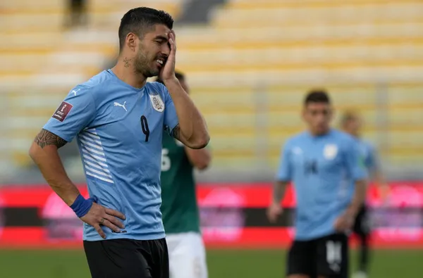 Muslera'dan inanılmaz hata! Uruguay'ın başını yaktı - 8