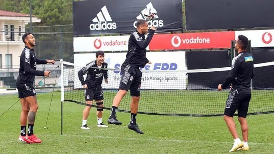 Beşiktaş Barcelona'dan kadrosuna bir yıldız daha katıyor