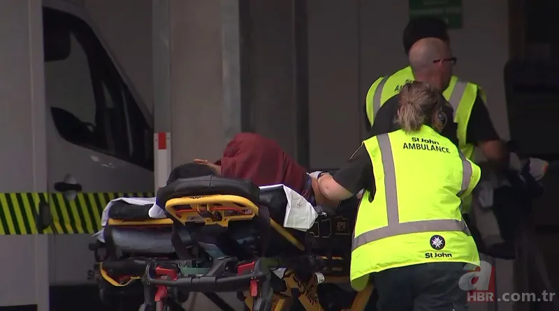 Son dakika: Yeni Zelanda'da iki camiye silahlı saldırı! 15