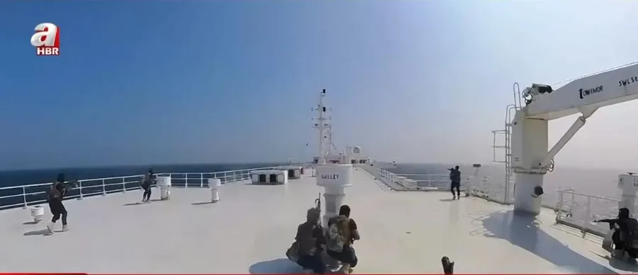 kizildenizde-gerilim-tirmaliyor-iranin-vekil-gucu-husiler-tetikte-1774204490368.jpg Kızıldeniz'de gerilim tırmalıyor! İran'ın vekil gücü Husiler tetikte - 1