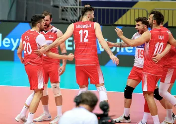 A Milli Erkek Voleybol Takımımız Altın Lig'de şampiyon oldu!